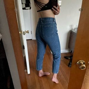 Everlane 90’s Cheeky Jean